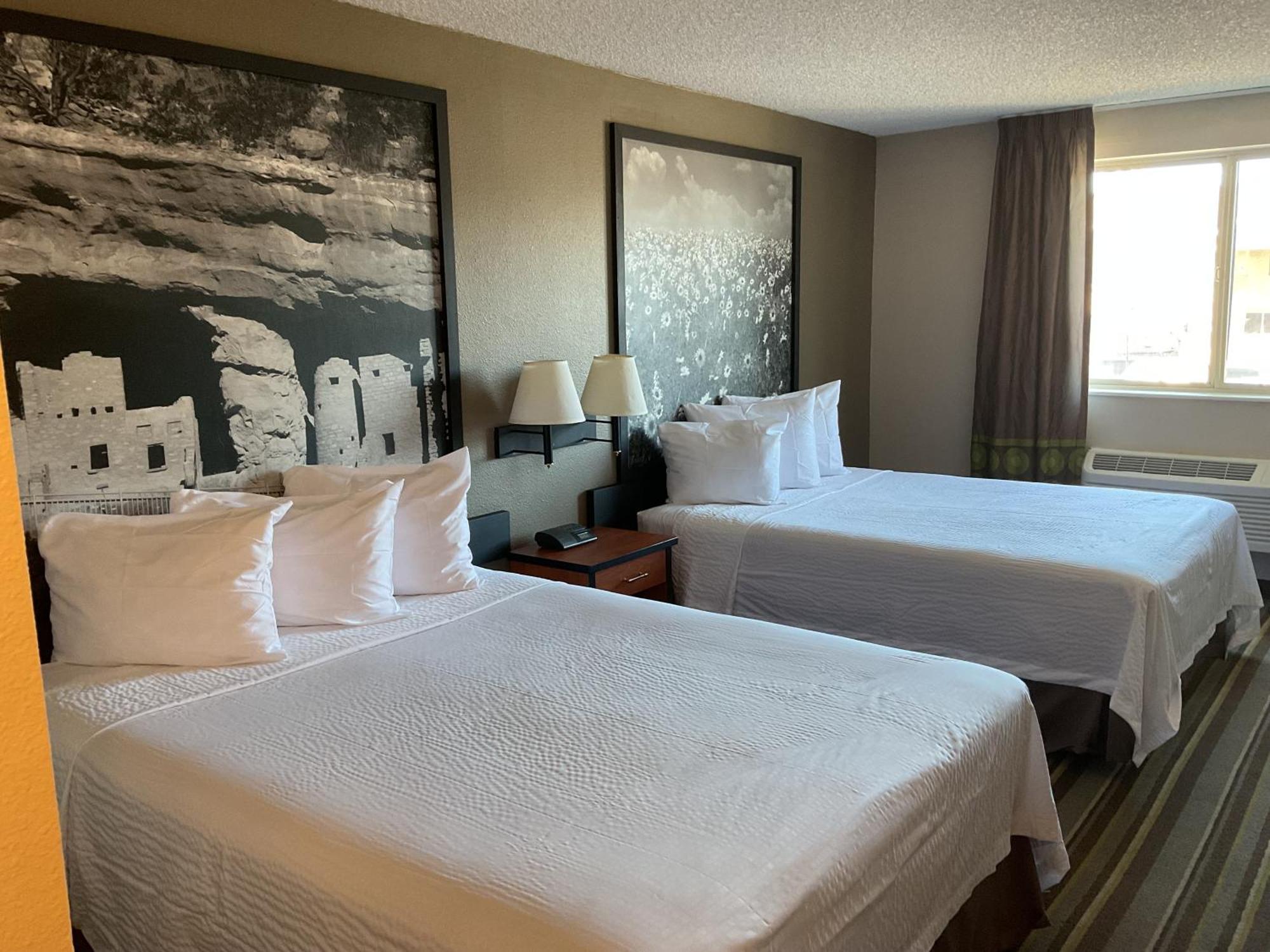 Super 8 By Wyndham Colorado Springs Airport Motel Dış mekan fotoğraf